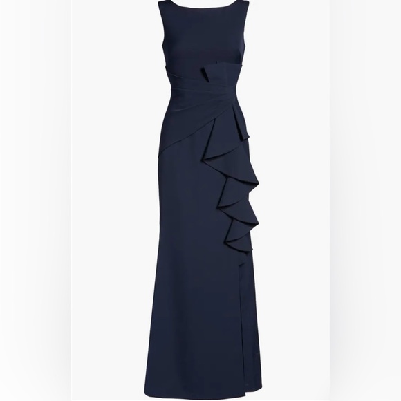 Eliza J Ruffle Front Gown - Picture 5 of 8